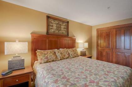 B205   1 Bedroom Lake View Suite at Lakefront Hotel Oakland Maryland