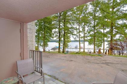 105A Lakefront Efficiency Condo with Patio Recently Updated! - image 10