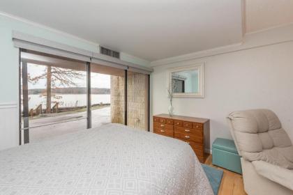 105A Lakefront Efficiency Condo with Patio Recently Updated! - image 9