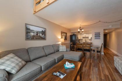 503F - Lakefront 3 Level Condo with 3 Bedrooms 2 Baths Recently Renovated! - image 1