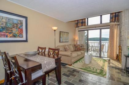 504F - Cozy Lakefront 3 Bedroom Condo with Fireplace and Balcony! - image 4