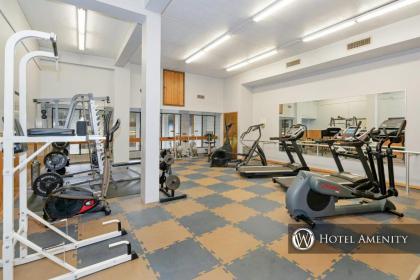 714H - Lakefront Studio Loft Condo Free WIFI! - image 16