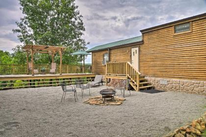 Oak Grove Nature Retreat with Kayaks and Mountain View - image 10