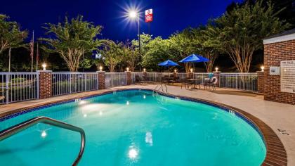 Best Western Plus Lake Lanier Gainesville Hotel & Suites - image 2