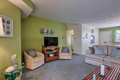 Ocean City Condo with Pool Access - Walk to Beach! - image 7