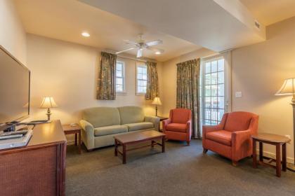 Ebb Tide Suites - image 7