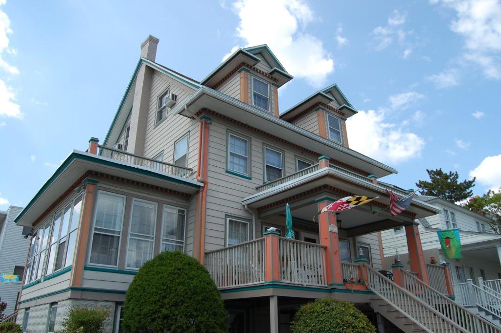 Atlantic House Bed & Breakfast - main image