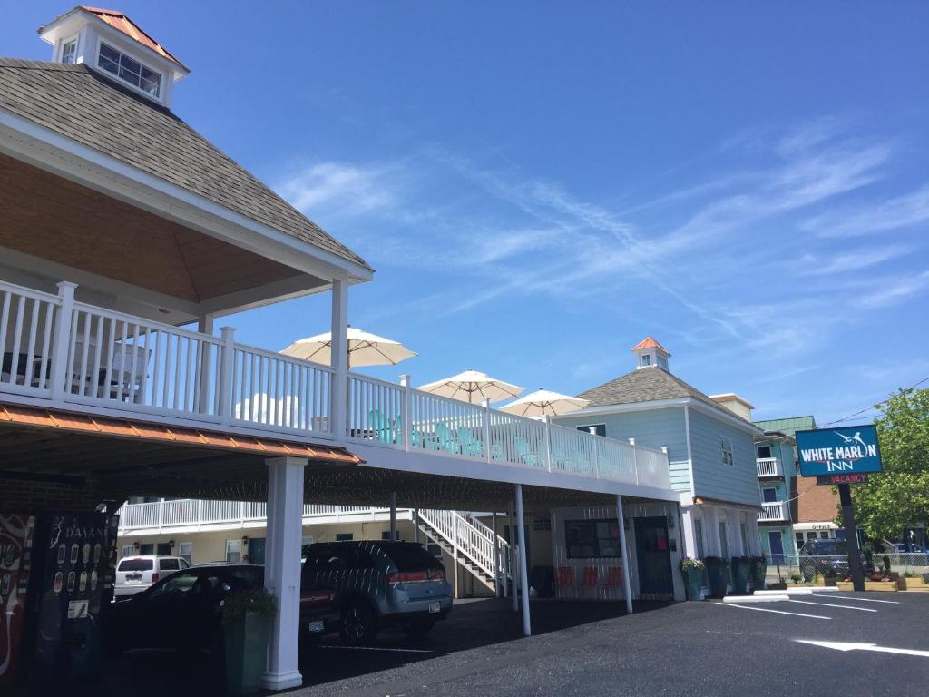 White Marlin Inn - main image