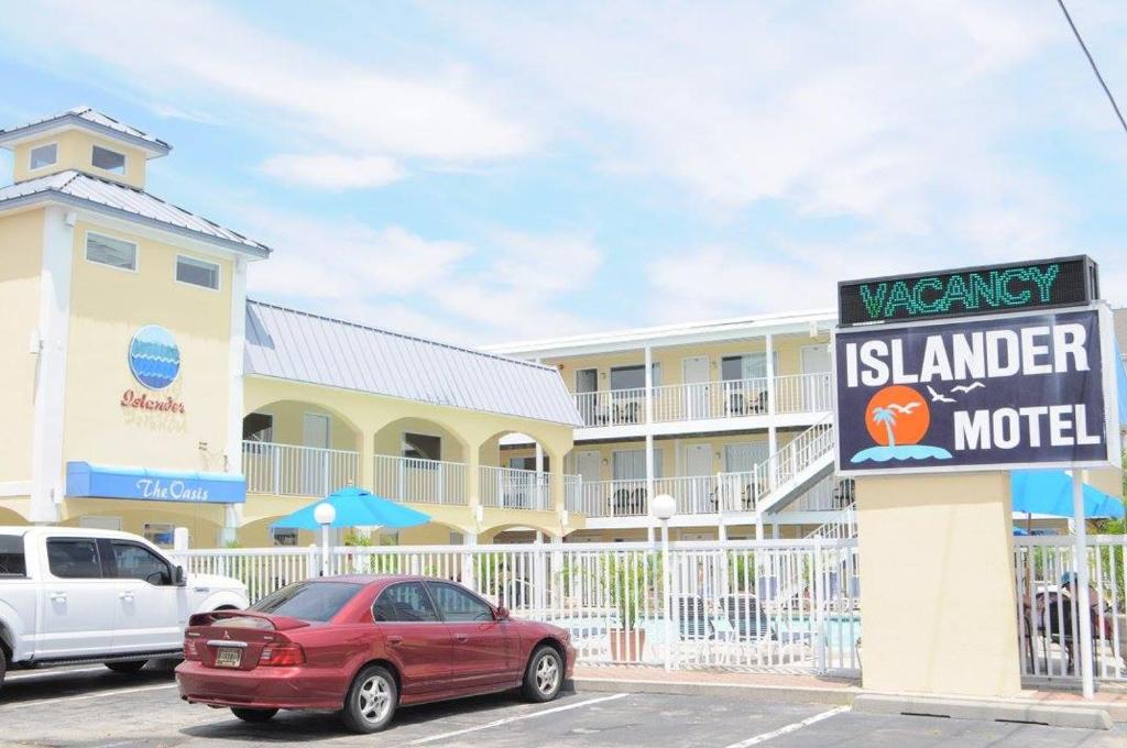 Islander Motel - image 5