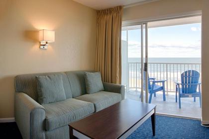 Atlantic Oceanfront Inn - image 3