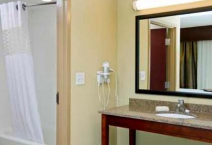 Hampton Inn & Suites Ocean City - image 2