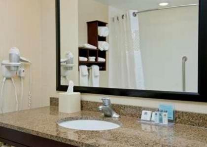 Hampton Inn & Suites Ocean City - image 3