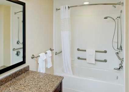 Hampton Inn & Suites Ocean City - image 4