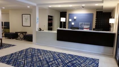 Holiday Inn Express and Suites West Ocean City an IHG Hotel - image 4