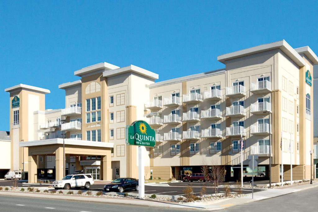 La Quinta by Wyndham Ocean City - main image