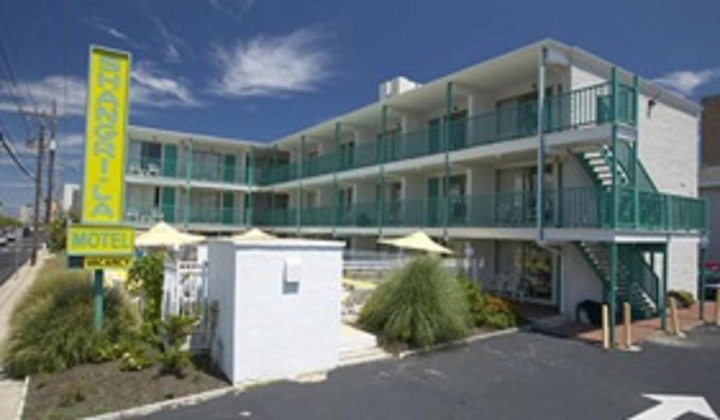 Shangri-La Motel - main image