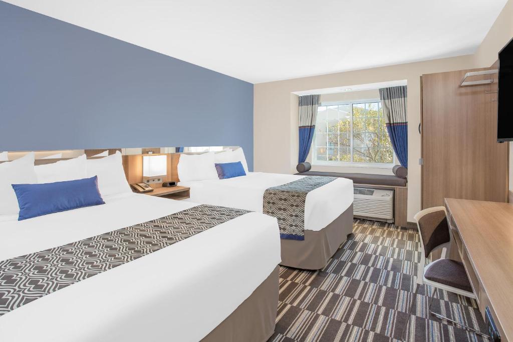 Microtel Inn & Suites by Wyndham Ocean City - image 3