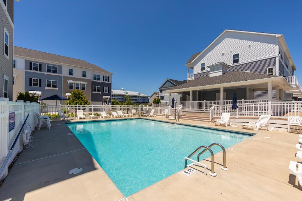 Broad Marsh Beach House - main image