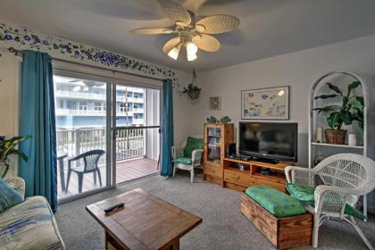 Central Ocean City Condo with Patio  Steps to Beach