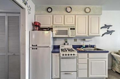 Central Ocean City Condo with Patio- Steps to Beach! - image 3