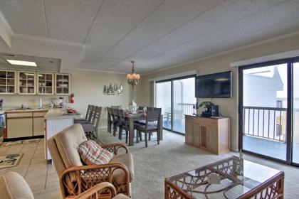 Ocean City Condo with Balcony   Walk to Beach Ocean City Maryland