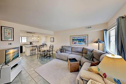 Updated Beach Club Condo   Pool   Walk to Beach condo Ocean City Maryland