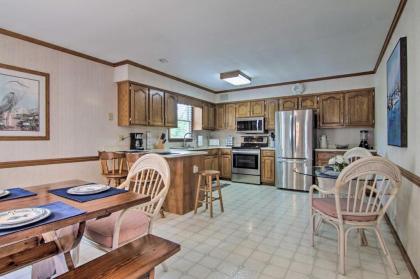 Canalfront Ocean City Getaway with Deck and Dock! - image 9