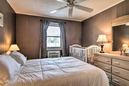 Family-Friendly Condo with Pool Walk to Beach! - image 15