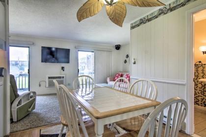 Family-Friendly Condo with Pool Walk to Beach! - image 9