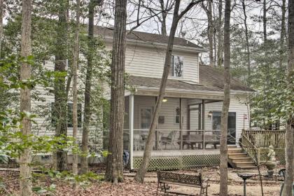 Ocean Pines House with Screened-In Deck and Grill! - image 11