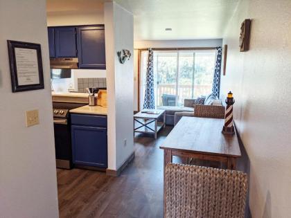 Aurora at Nautilus - Pet Friendly Oceanfront Condo - image 4