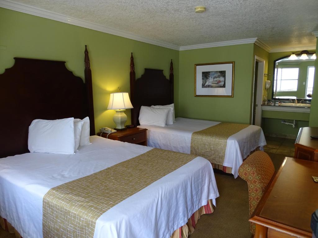 Travelodge by Wyndham Ocean Springs - image 5