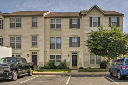 Bethany Beach Townhome with Amenities - Mins to Ocean - image 11