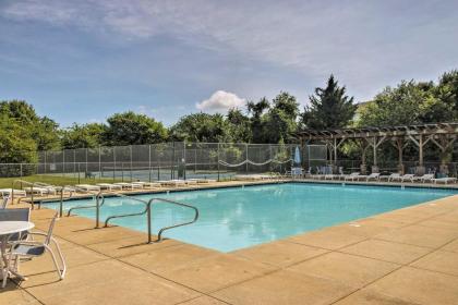 Bethany Beach Townhome with Amenities - Mins to Ocean - image 5