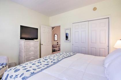 Ocean View Escape with Pool Access 3 half Mi to Beach! - image 9