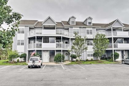 Ocean View Condo with Pool and Golf Course Access Delaware