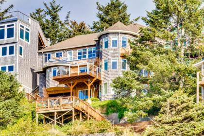 Bernis Ocean View Castle   an Oceanside Legend Oregon