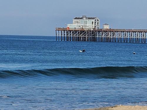 Oceanside Rocks Family Vacation Home - main image