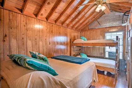 Everglades City Cabin with Boat Slip and Pool Access! - image 10