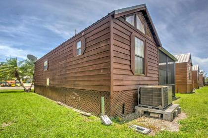 Everglades City Cabin with Boat Slip and Pool Access! - image 11