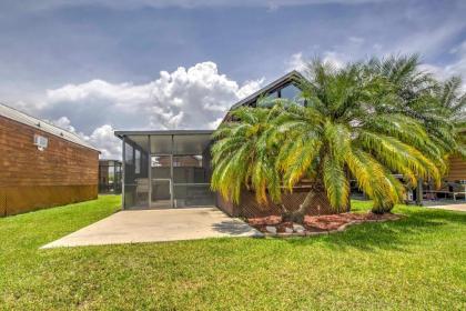 Everglades City Cabin with Boat Slip and Pool Access! - image 4