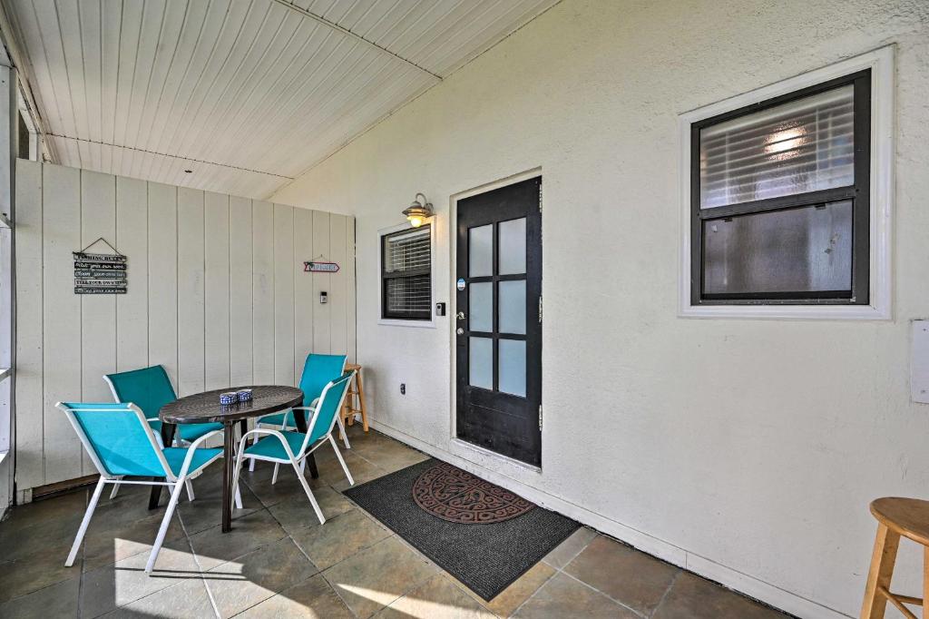 Coastal Condo Less Than 1 Mi to Everglades Natl Park - image 2