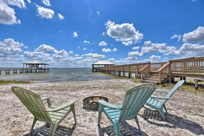 Luxe Lake Weir Beach Retreat with Private Dock