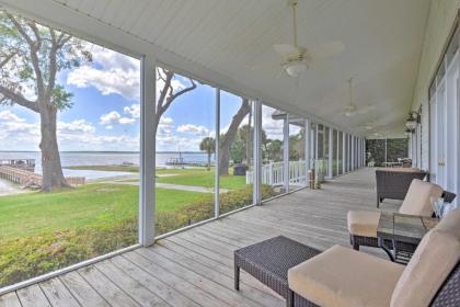 Luxe Lake Weir Beach Retreat with Private Dock - image 2