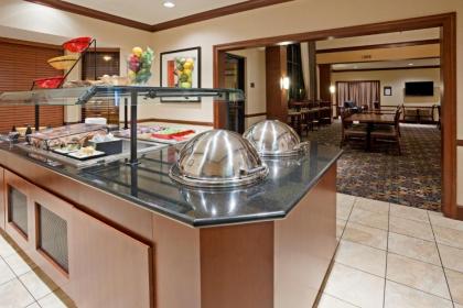 Staybridge Suites Milwaukee West-Oconomowoc an IHG Hotel - image 19