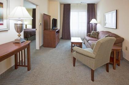 Staybridge Suites Milwaukee West-Oconomowoc an IHG Hotel - image 2