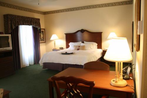 Hampton Inn Odessa - image 2