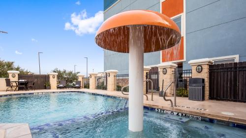 Best Western Plus North Odessa Inn & Suites - main image