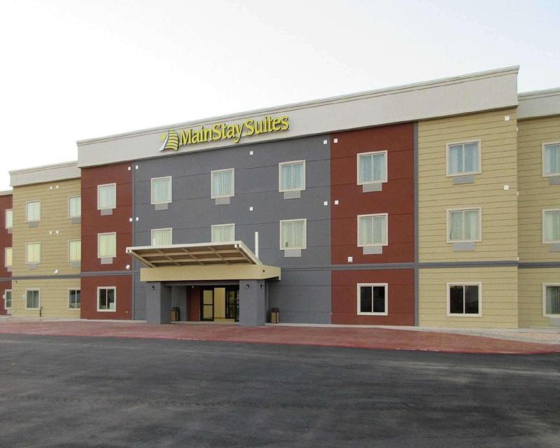 MainStay Suites - main image