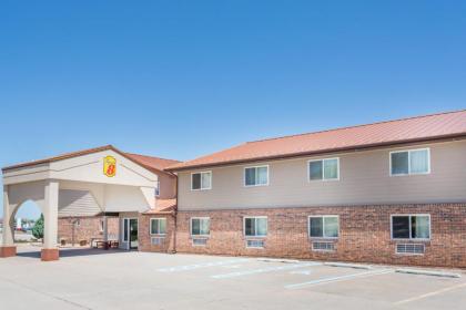 Super 8 by Wyndham Ogallala - image 9